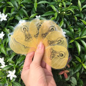 Lá bồ đề in hình phật dát vàng 10k bình an - may mắn