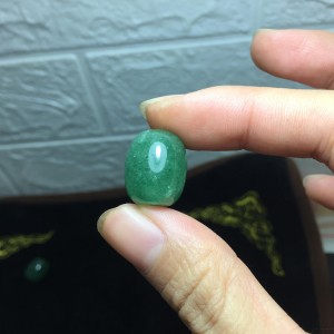 Lu thống đá thạch anh dâu tây xanh