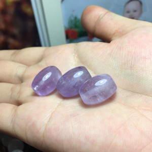 Lu thống đá thạch anh tím