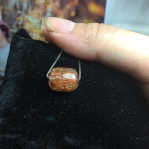 Lu thống đá thạch anh tóc đỏ