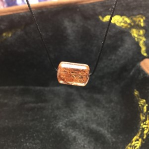 Lu thống đá thạch anh tóc đỏ