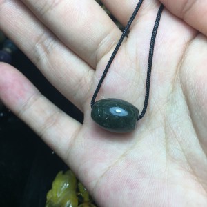 Lu thống thạch anh tóc xanh