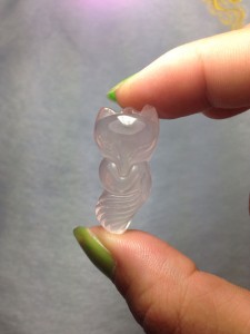 Hồ ly sexy đá thạch anh hồng