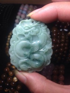 Mặt rồng ngọc phỉ thúy - Jadeit