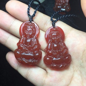 Phật bà quan âm đá mã não đỏ