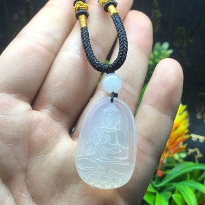 Phật bản mệnh a di đà mã não trắng