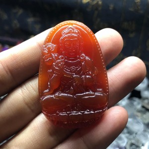 Phật bản mệnh đại thế chí bồ tát mã não đỏ