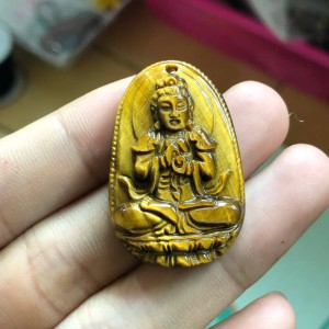 Phật bản mệnh như lai đại nhật mắt hổ vàng