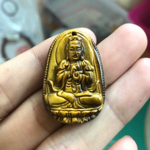 Phật bản mệnh như lai đại nhật mắt hổ vàng