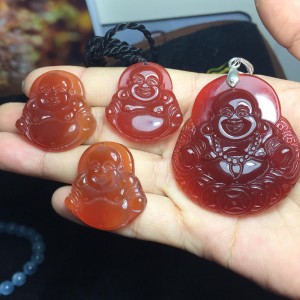 Phật di lặc đá mã não đỏ