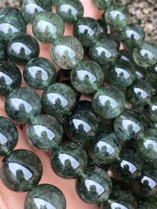 Vòng đá thạch anh tóc xanh