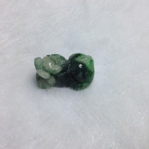 Tỳ hưu đá ngọc cẩm thạch