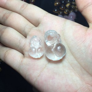 Tỳ hưu đá thạch anh trắng