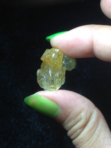 Tỳ hưu thạch anh tóc vàng (size mặt nhẫn)