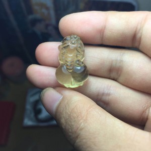 Tỳ hưu thạch anh vàng