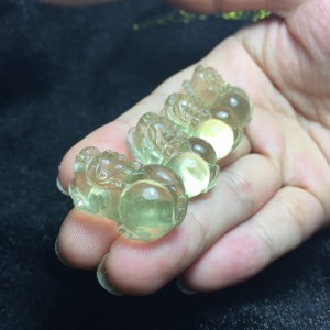 Tỳ hưu thạch anh vàng