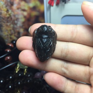 Ve sầu (ngọc thiền) đá thạch anh khói đen
