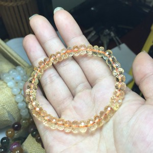 Vòng citrine cắt giác - thạch anh vàng