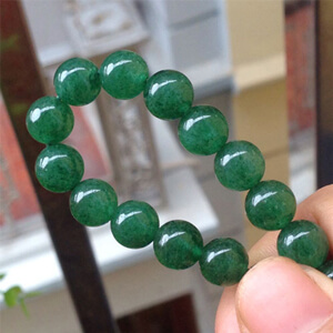 Vòng đá thạch anh dâu tây xanh