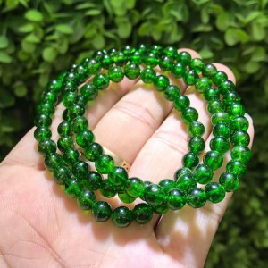 Vòng đá diopside cuốn 3 vòng tay