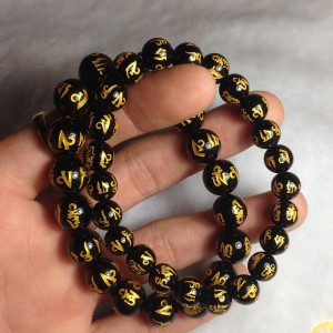 Vòng đá onyx khắc kinh phật