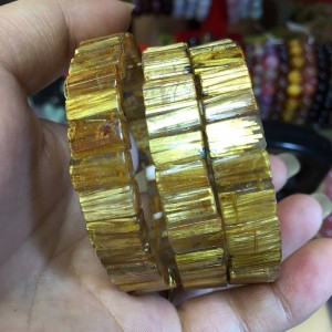 Vòng đá thạch anh tóc vàng dạng bản