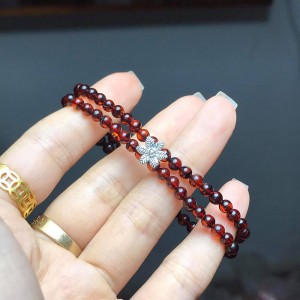 Vòng hổ phách - amber