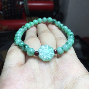 Vòng ngọc phỉ thúy mix bát quái