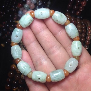 Vòng ngọc phỉ thúy - Jade lu thống