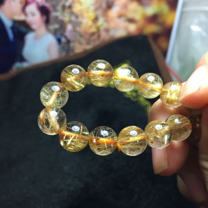 Vòng đá thạch anh tóc vàng ánh kim