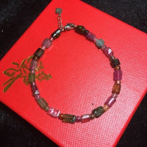 Vòng đá tourmarine mix kiểu