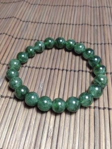 Vòng đá thạch anh tóc xanh